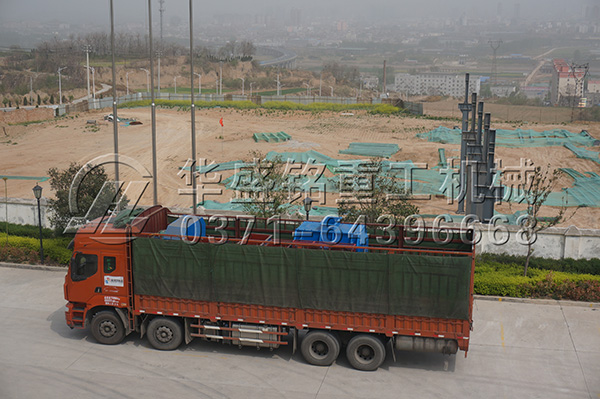 四輥破碎機發貨圖片