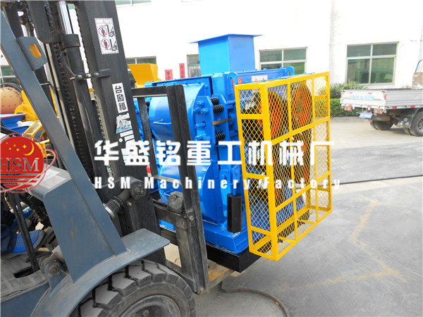 購(gòu)買一臺(tái)質(zhì)量好的四輥破碎機(jī)多少錢